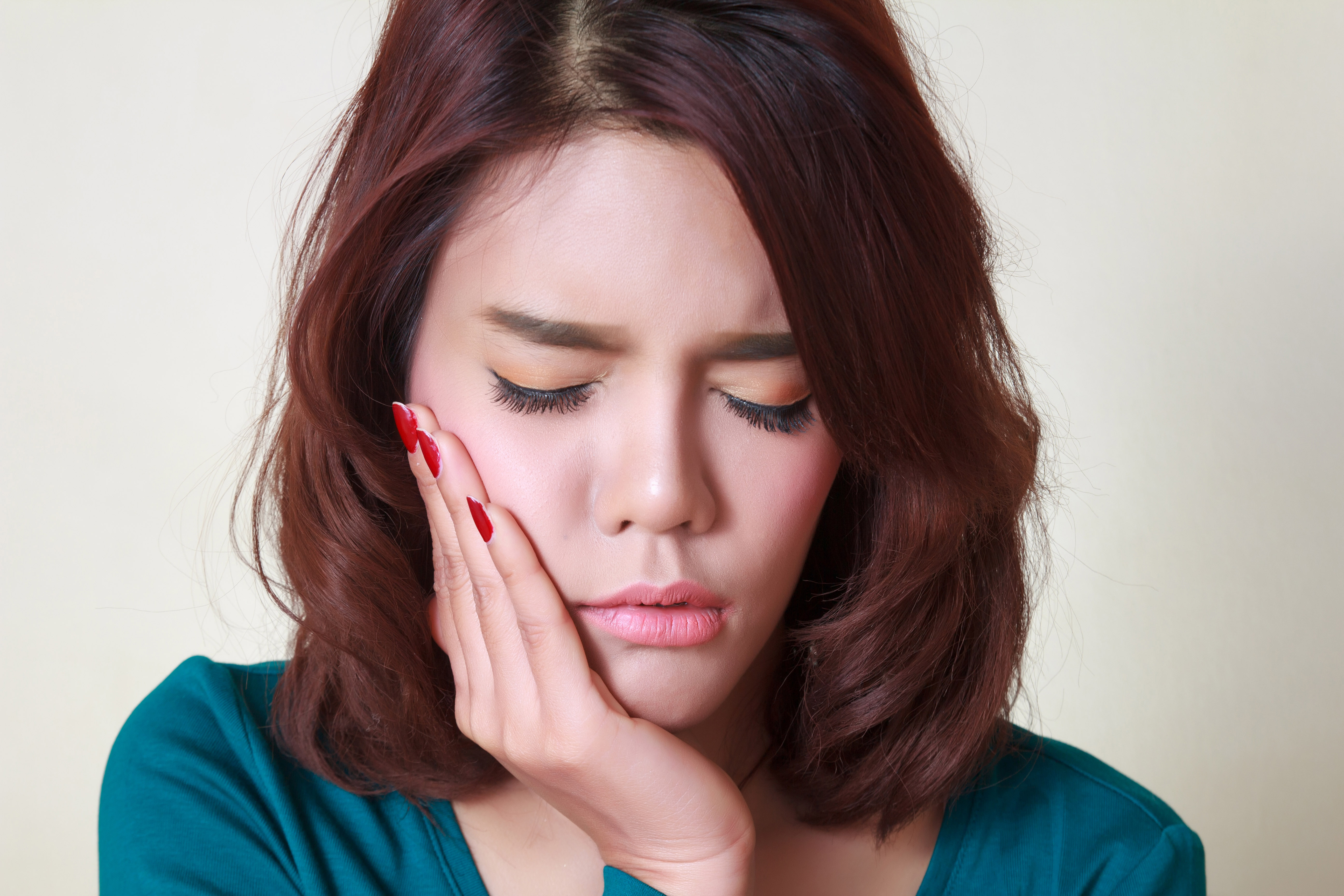 Descubre cómo evitar los signos de la hipersensibilidad dental.